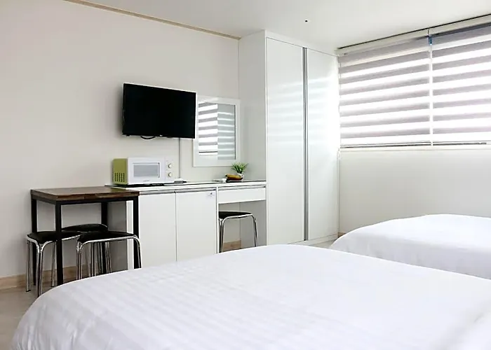 Cozy Flat Nearby Metro And E-mart For 4 Guests ホテル